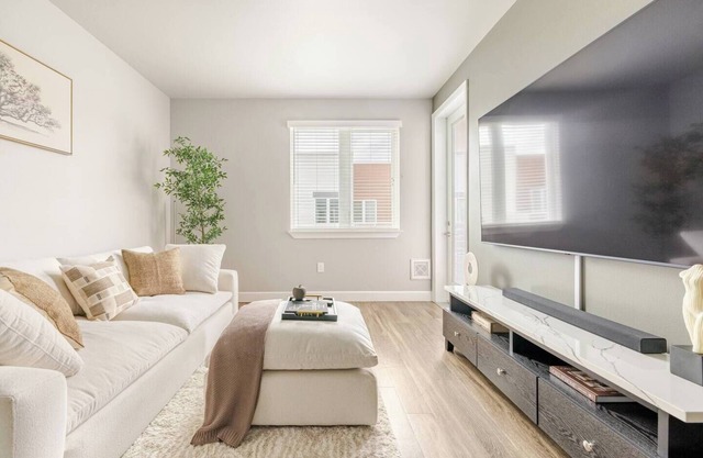 Modern Luxury Mid-Rise In The Heart Of The City