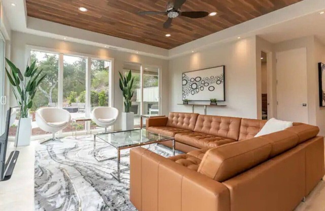 Modern Luxury - Carmel