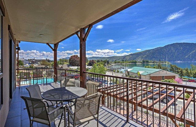 Modern Manson Condo with Pool and Lake Chelan Views!