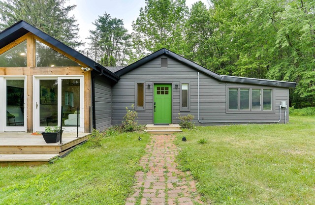 NEW! Modern Monticello Home w/ Hot Tub + Pond