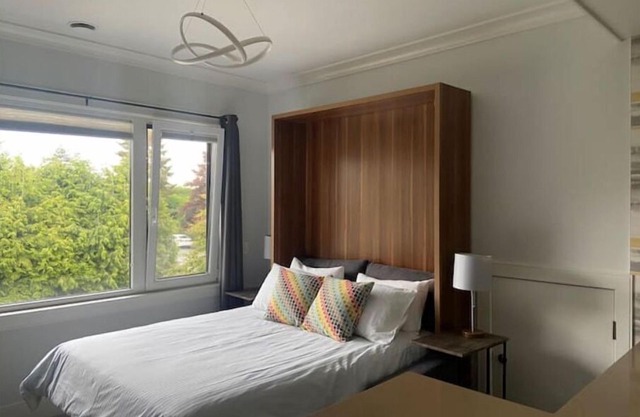 Modern New Suite Near YVR Airport, All Private