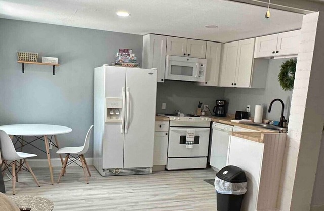 Modern Oasis near Lake Eola