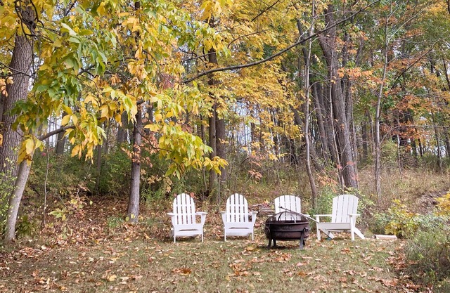 Modern Private Suite Overlooking Conesus Lake - 30-day stays also available!