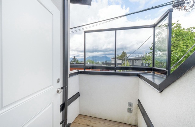 Modern Private 3BR House