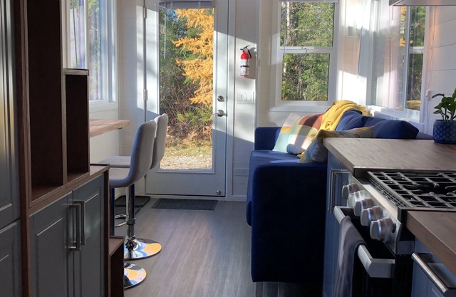 Modern Private Tiny Home in the Forest
