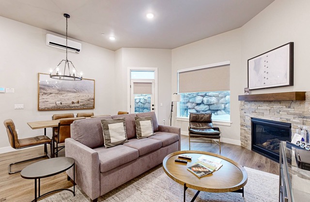 Modern resort condo with pool, hot tub + shuttle service