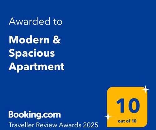 Modern & Spacious Apartment
