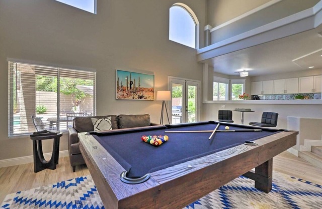 Modern Spacious Open 5BR Family Retreat w/ Pool, Game Room + Prime Gilbert Locat