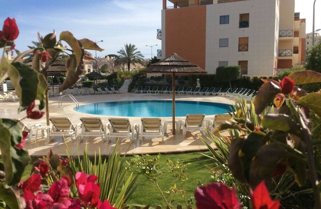 Moderne Poolside-Wohnung im Erdgeschoss in Corcovada Albufeira, tolle Lage
