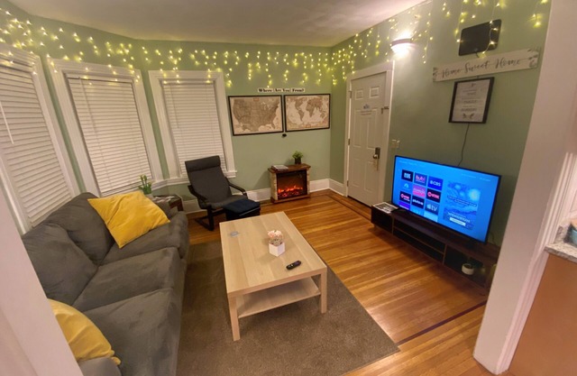 ⭐Modern, Spacious & Quiet ⭐3 BR APT ⭐Near BROWN, RISD, College Hill, Downtown ⭐