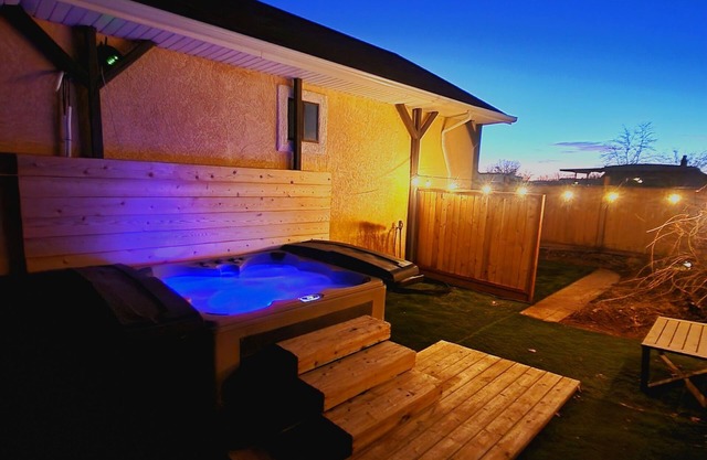 Modern Tiny Home with Hot Tub