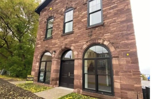 Modern Townhome - Heart of Downtown Marquette- Shops, Restaurants, Waterfront