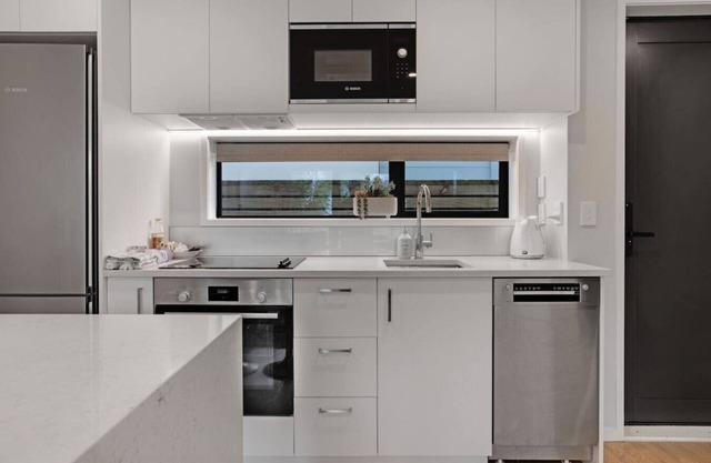 Modern Townhouse close to Airport and Hospital