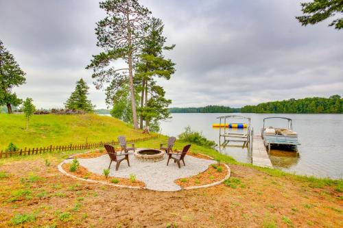 Modern Traverse City Lake House with Hot Tub!