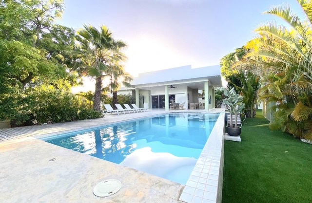 Villa Koko mit 3 Schlafzimmern in der Nähe des Strandes!