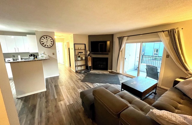 Modern Tuxedo Condo
