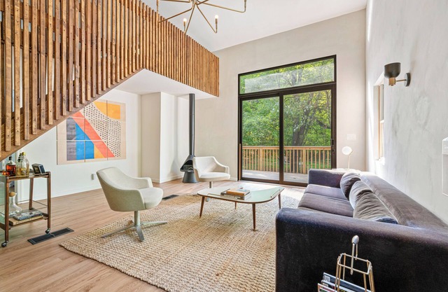 Modern Upstate Gem Surrounded by Trees with Hot Tub - 2.5 BD, 2 BH