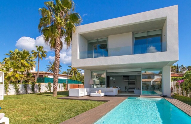 Villa in Platja de Muro am Sandstrand