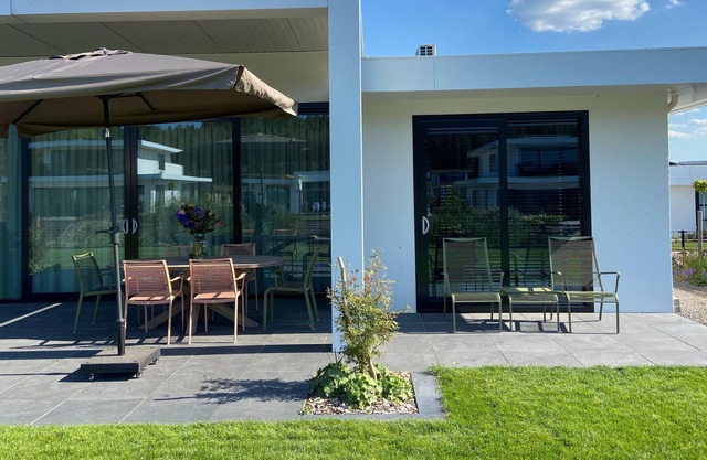 Modern villa in Harderwold with garden
