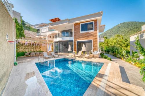 Modern Villa Private Pool 10 min to Kleopatra Beach