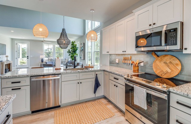 Modern Wilmington Home < 10 Mi to Downtown!