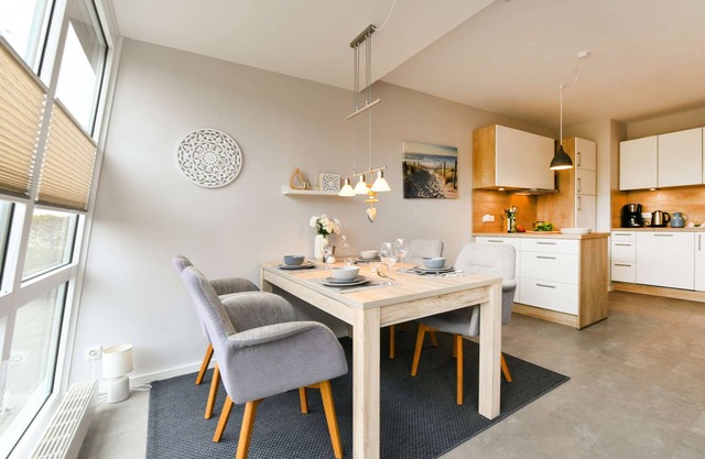 Gemütliche Ferienwohnung mit Terrasse und eingeschränktem Seeblick im Ferienpark