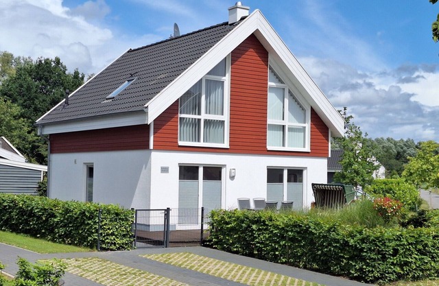 Modernes Ferienhaus in perfekter Lage mit Kamin, Sauna, Whirlpool