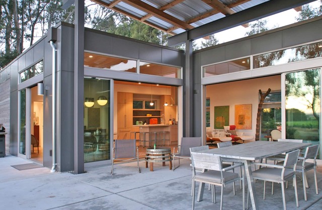 Wine Country Modernist Home Mit Blick auf Hektar Pinot und Chardonnay