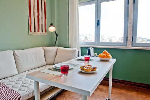 Mojito Breeze in Lisbon by Misha's Place 3C
