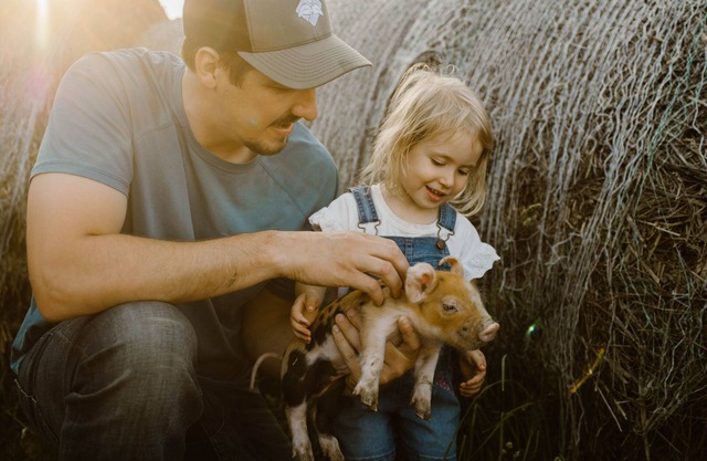 Molitor Milk House-Feathered Acres Learning Farm & Inn