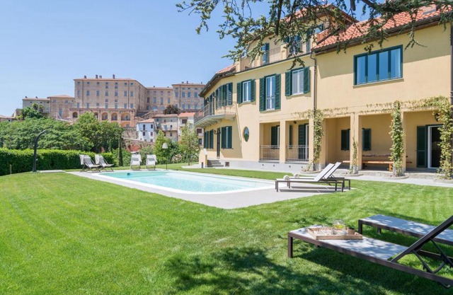 MONFERRATO HILLS Charming Garden Villa