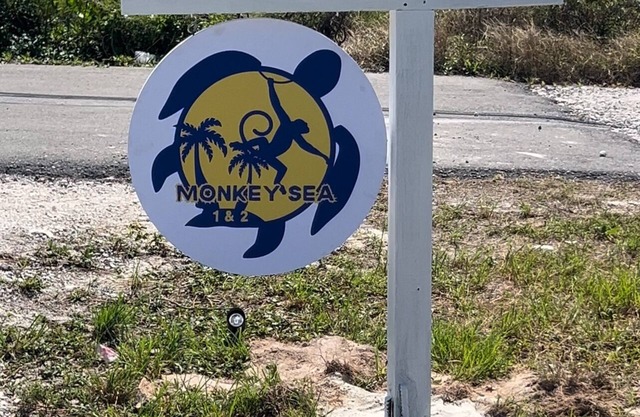 Monkey Sea House, Unit 1