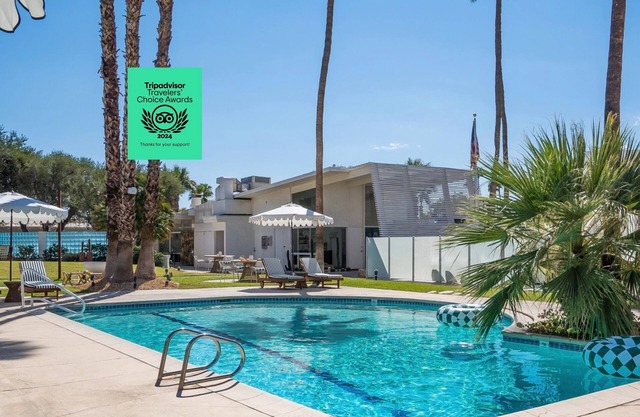 Monkey Tree Hotel 11 by AvantStay | Stylish Hotel in Palm Springs w/ Pool!