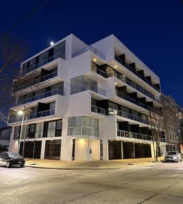 Monoambiente a estrenar 50 y 28