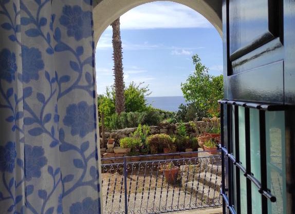 Monolocale Sirena vista mare