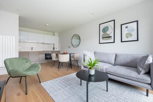 Montana Apartment - Modern Comfort & Prime Location