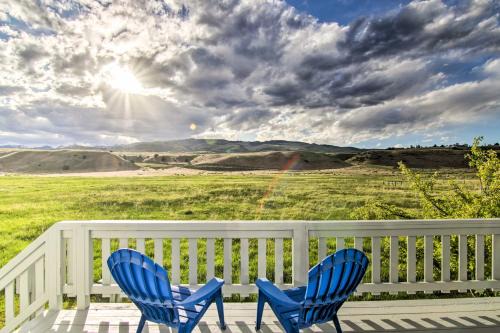 Montanas Emigrant Peaks Getaway Apt with Amenities