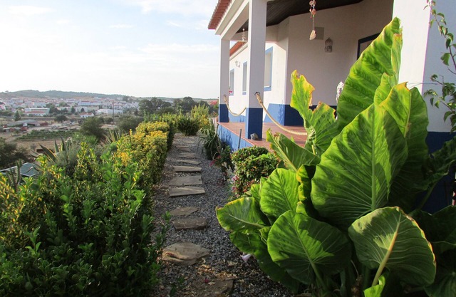 Monte Alentejano mit Schwimmbad in Almodôvar