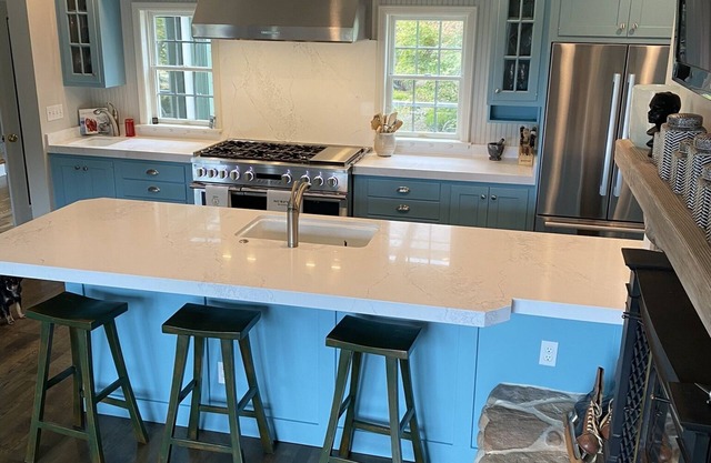 MENDOCINO LUXURY OCEAN VIEW COASTAL ESTATE, DOG FRIENDLY, ONLY 3 MINUTES TO TOWN