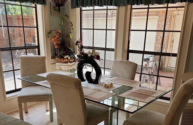 Monthly stay - Private room with full bed in Luxury Clear Lake house