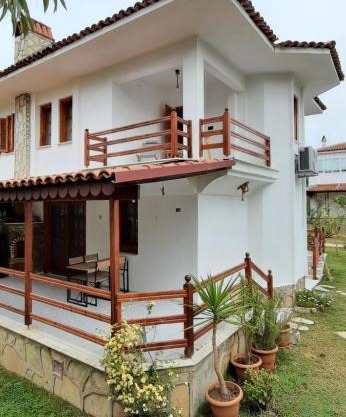 Moonaz Home
