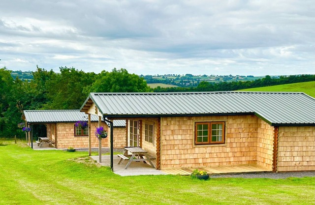 Moor View (Oak Tree Lane) Gorgeous rustic charm