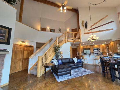 Moose Manor