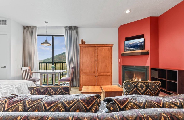 Moose Mgmt at Stillwater 3005: Mountain View-Pool-Gym-Parking-High-speed WiFi