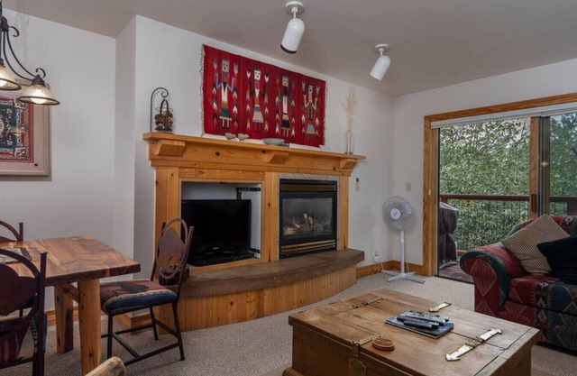 2BR Condo Driggs - Bannock 212