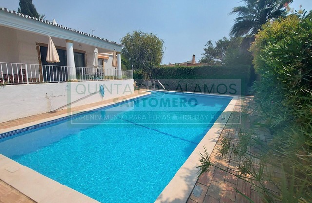 Campainhas- Haus Villa in Guia Bereich