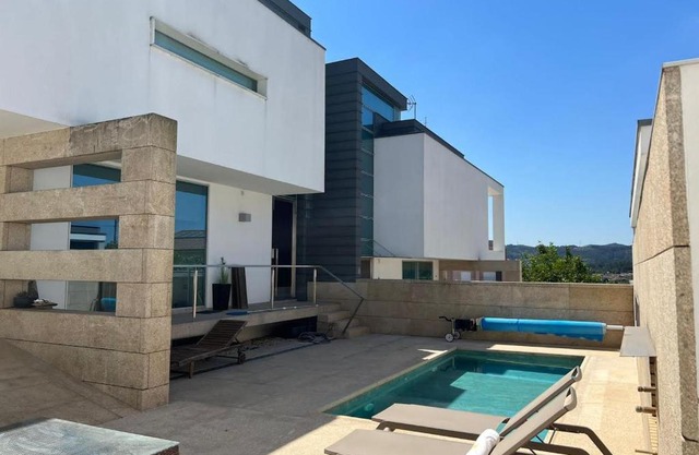 Moradia Lux RR com piscina