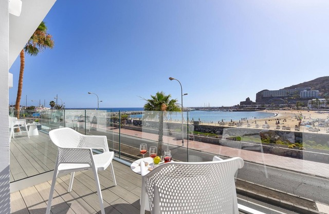 Morea Suites 4 by VillaGranCanaria