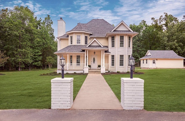 Morgan's at the Little Red - Brandimore House