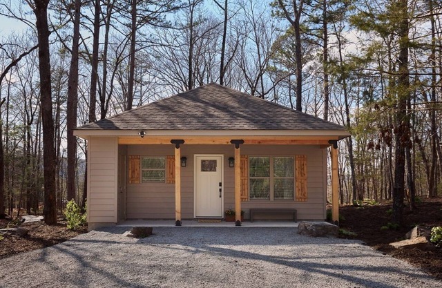 Morgan's at the Little Red - Double King Cabin 8